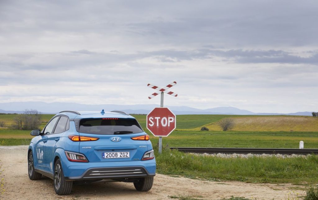 REM16 Hyundai VIVe 03 Motor16