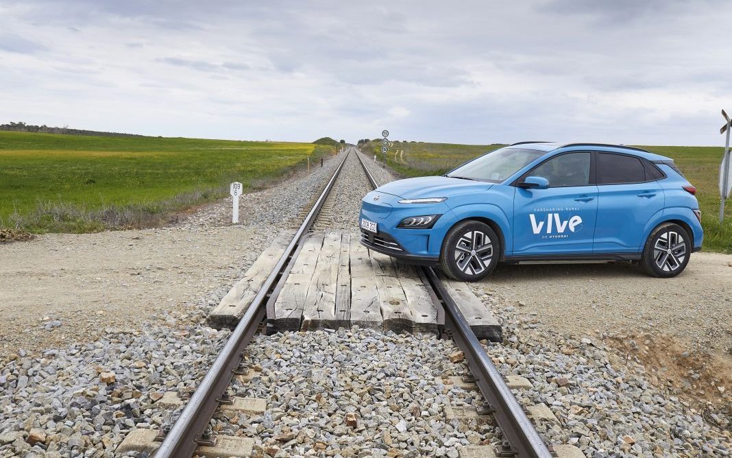 REM16 Hyundai VIVe 04 edited Motor16