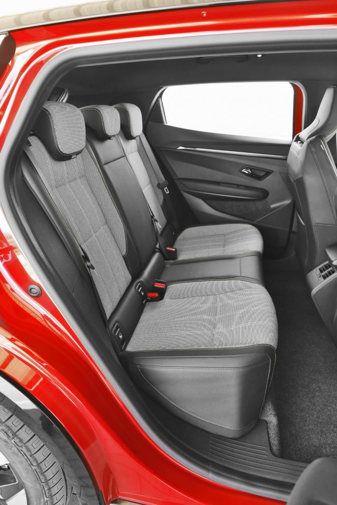 Probamos el Renault Megane e-Tech Techno EV60. De Mégane nada 23 Motor16 Renault Megane e Tech Techno EV60 2022 1819 017 Motor16