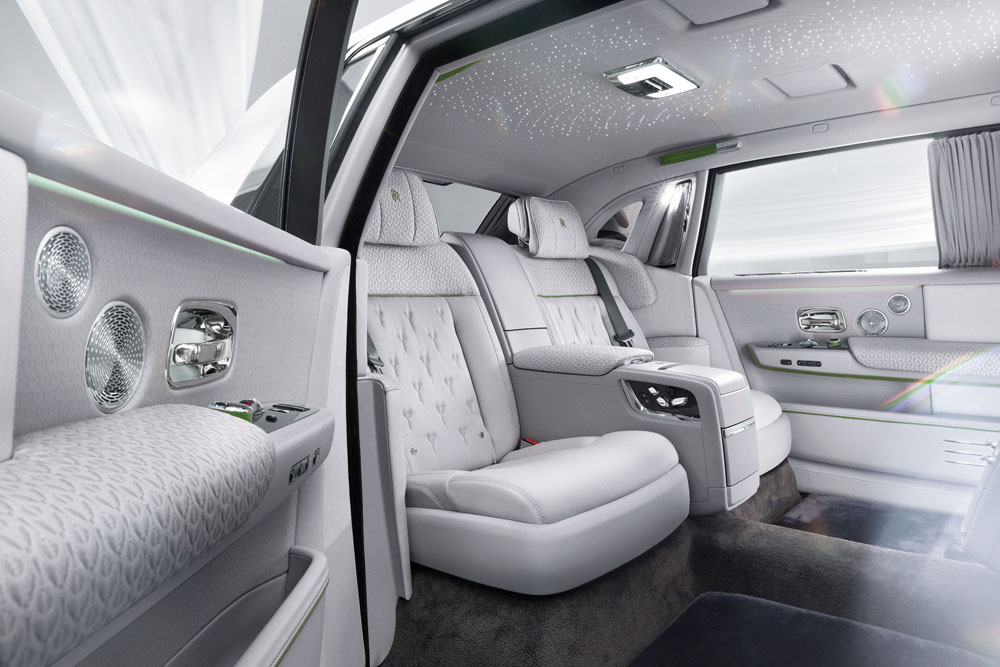 Rolls-Royce Phantom 2023: ligeros retoques para Su Majestad 18 Motor16 Rolls Royce Phantom 13 Motor16
