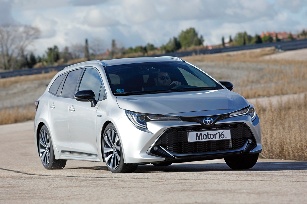 Probamos el Toyota Corolla Touring Sports. Apuesta racional 6 Motor16 TOYOTA COROLLA TOURING SPORTS HYBRID 1813 2022 21 Motor16
