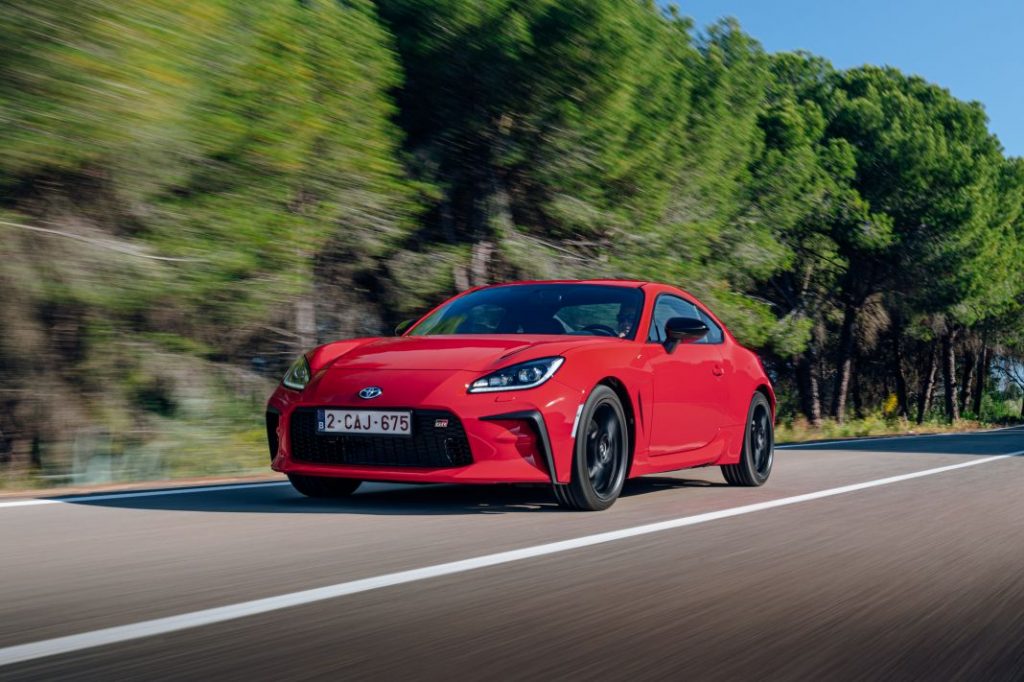 Con ningún otro coche te lo vas a pasar mejor que con el nuevo Toyota GR86 19 Motor16 Toyota GR86 10 Motor16