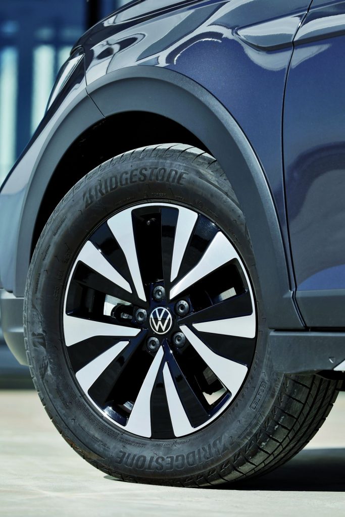 VOLKSWAGEN TAIGO 1817 2022 06 Motor16