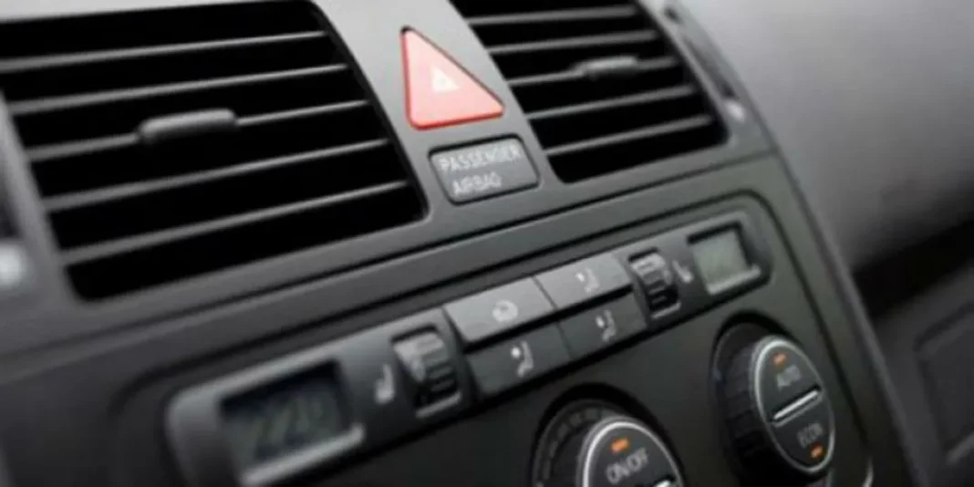 Cómo solucionar el mal olor del aire acondicionado de tu coche