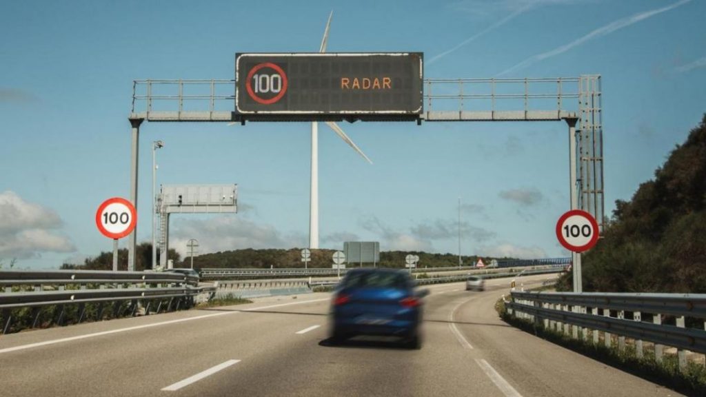 ¿Y si la máxima permitida es más de 100 km/h?