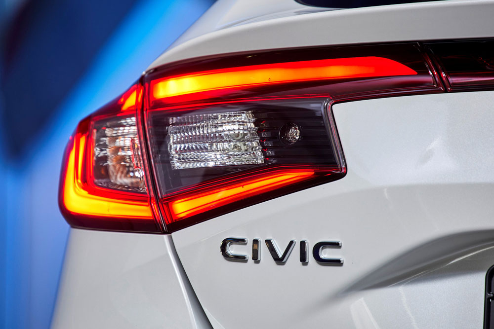 A los 50 años el Honda Civic se hace híbrido 18 Motor16 detalles Honda Covic 2022 4 1 Motor16