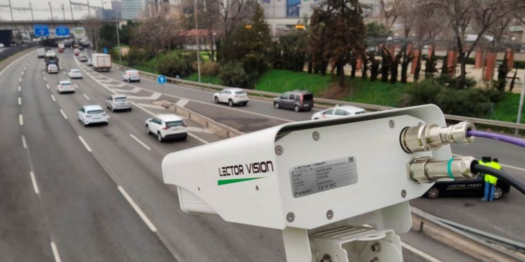 Lo que vigilará la DGT a partir de ahora 8 Motor16 Las lentes captan las negligencias en la vía