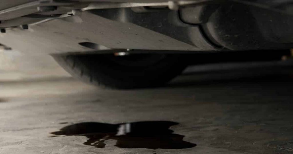 Esta es la luz del tablero que puede romper tu coche 27 Motor16 Fuga de combustible en el coche