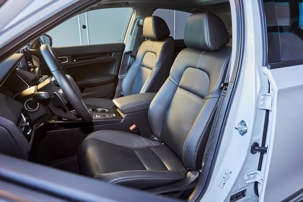 A los 50 años el Honda Civic se hace híbrido 31 Motor16 interiores Honda Civic 2022 6 1 Motor16