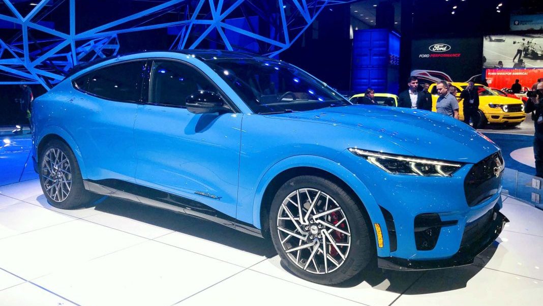 Coches eléctricos sobrados de autonomía para llegar donde te dé la gana 176 Motor16 eléctricos con más autonomía
