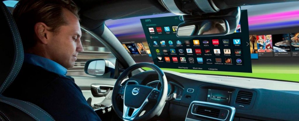 El truco para disfrutar de YouTube gratis en cualquier coche gracias a Android Auto 169 Motor16 Ver película en el coche