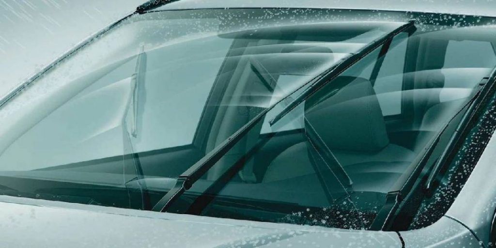 Estos son los accesorios imprescindibles para tu coche. Más aún en verano 75 Motor16 Hay que estar atento al deterioro
