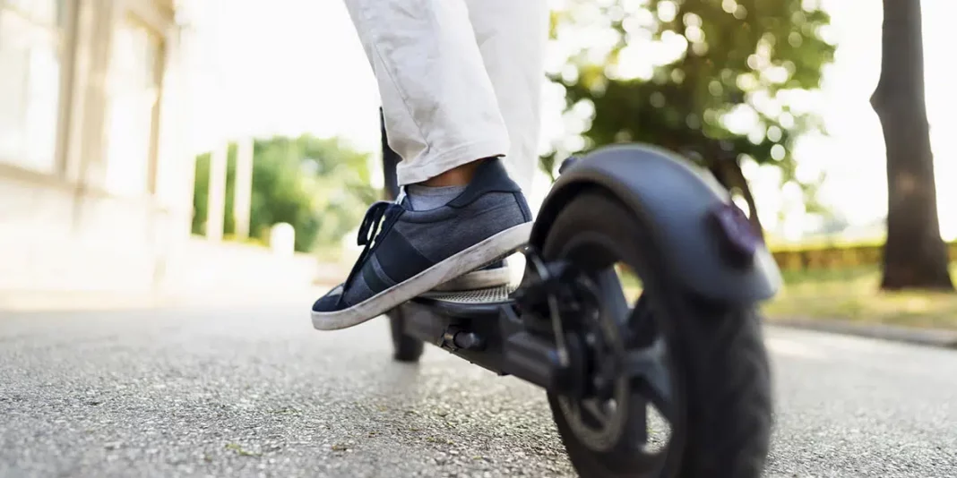 Este el certificado que la DGT te exigirá con tu patinete eléctrico