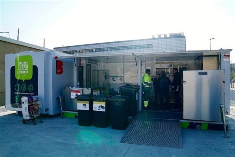 La multa de la DGT de 3.000 euros que puedes evitar así de fácil 101 Motor16 La DGT y Ambiente recomienda los puntos verdes