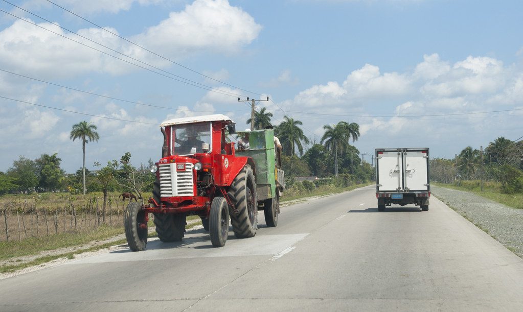 tractor Motor16