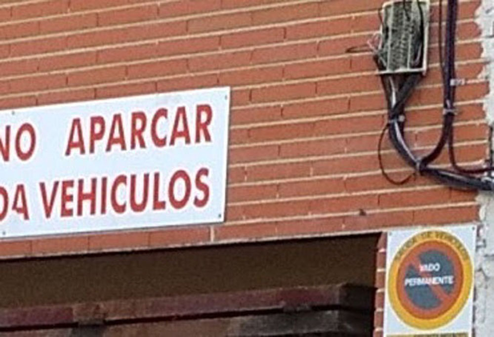 Si aparcas en tu vado, esta es la multa que te ponen 129 Motor16 Vado permanente