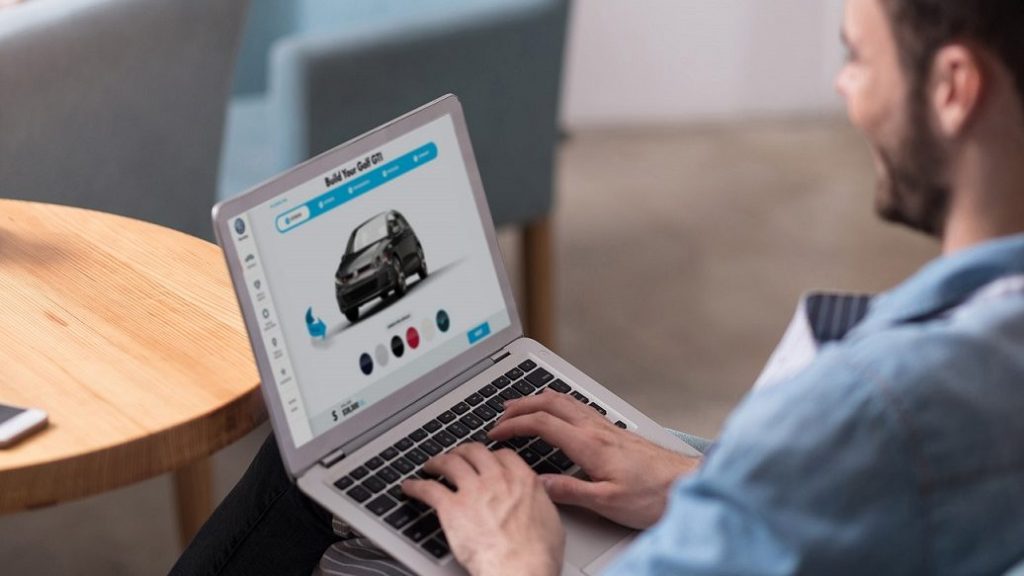 Busca, investiga y chequea