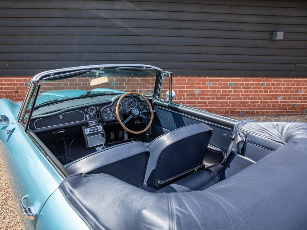 ¿Quieres el coche personal de David Brown? Prepara la cartera 9 Motor16 1964 Aston Martin DB5 Convertible 2 Motor16