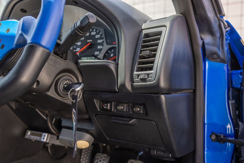 Paul Walker condujo este Nissan Skyline GT-R que vale su peso en oro 37 Motor16 2000 Nissan Skyline R34 GT R 13 Motor16