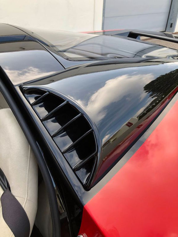 Debajo de este Sbarro hay un Ferrari 360 Módena. Y te está buscando 13 Motor16 2000 Sbarro Alcador 11 Motor16