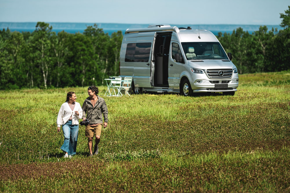 Airstream electrifica sus Mercedes-Benz transformados en camper 5 Motor16 2022 Airstream Mercedes Benz 2 1 Motor16