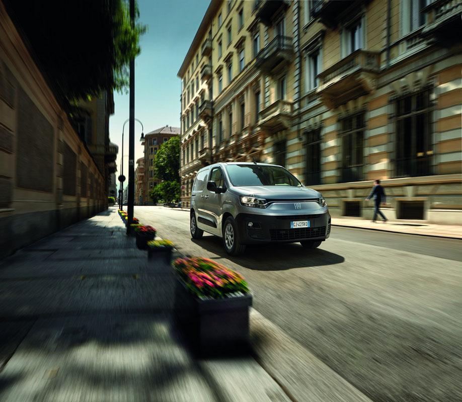 El quinto multiusos de Stellantis corre por cuenta de Fiat 23 Motor16 2022 Fiat Doblo van 25 1 Motor16