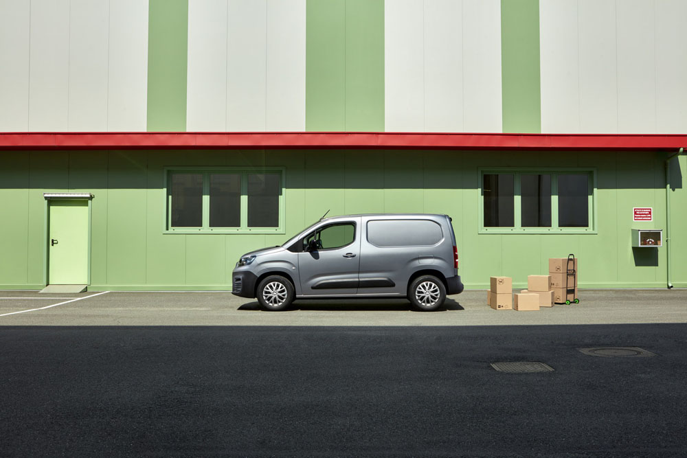 El quinto multiusos de Stellantis corre por cuenta de Fiat 14 Motor16 2022 Fiat Doblo van 4 Motor16
