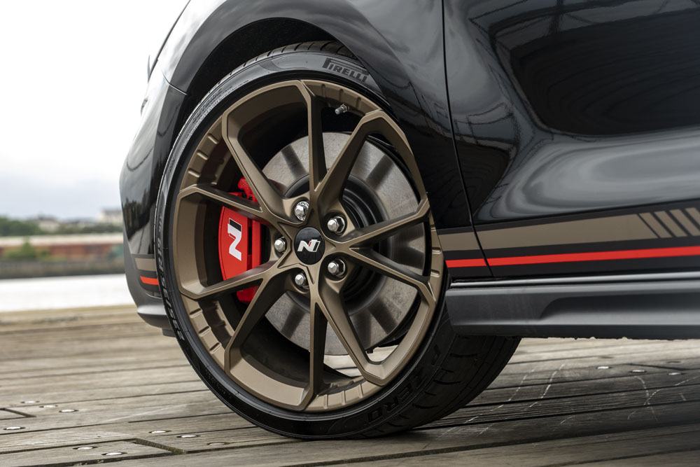 Los exclusivos Hyundai i30 N Drive-N Limited Edition se ponen a la venta 10 Motor16 2022 Hyundai i30 N DRIVE N 4 Motor16