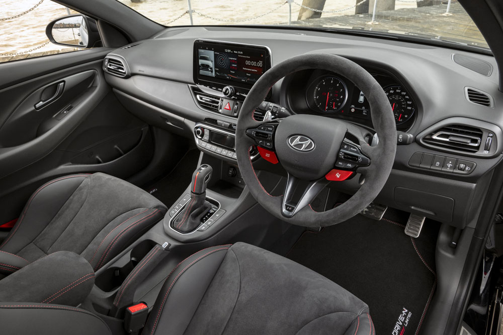 Los exclusivos Hyundai i30 N Drive-N Limited Edition se ponen a la venta 6 Motor16 2022 Hyundai i30 N DRIVE N 7 1 Motor16