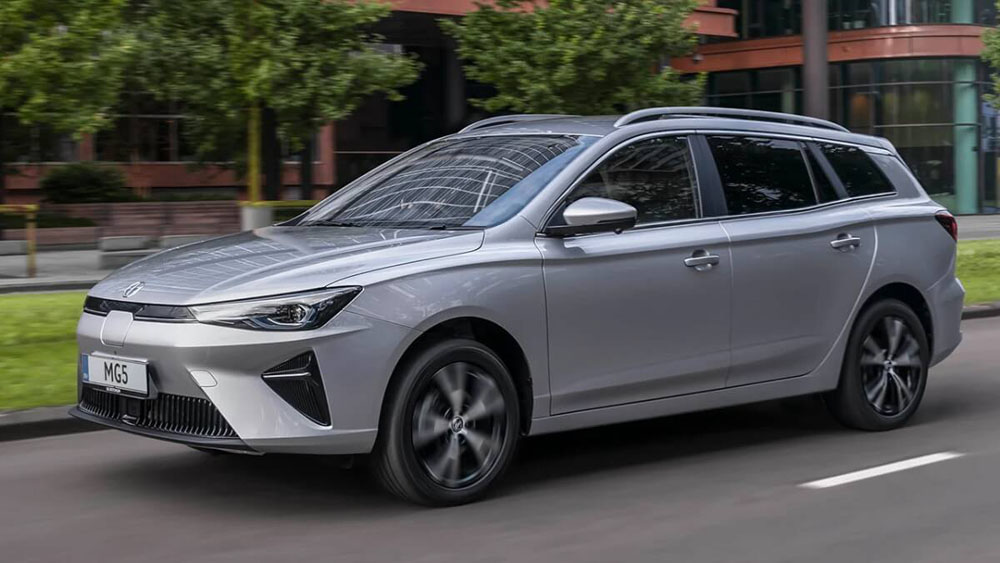 El interesante MG5 EV se pone a tono 7 Motor16 2022 MG5 EV 3 Motor16