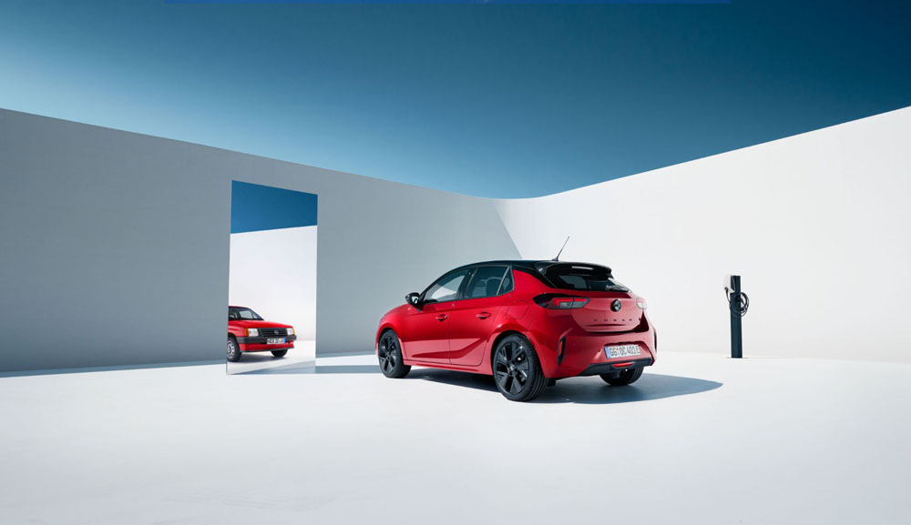 2022 Opel Corsa e Anniversary Edition 2 1 Motor16