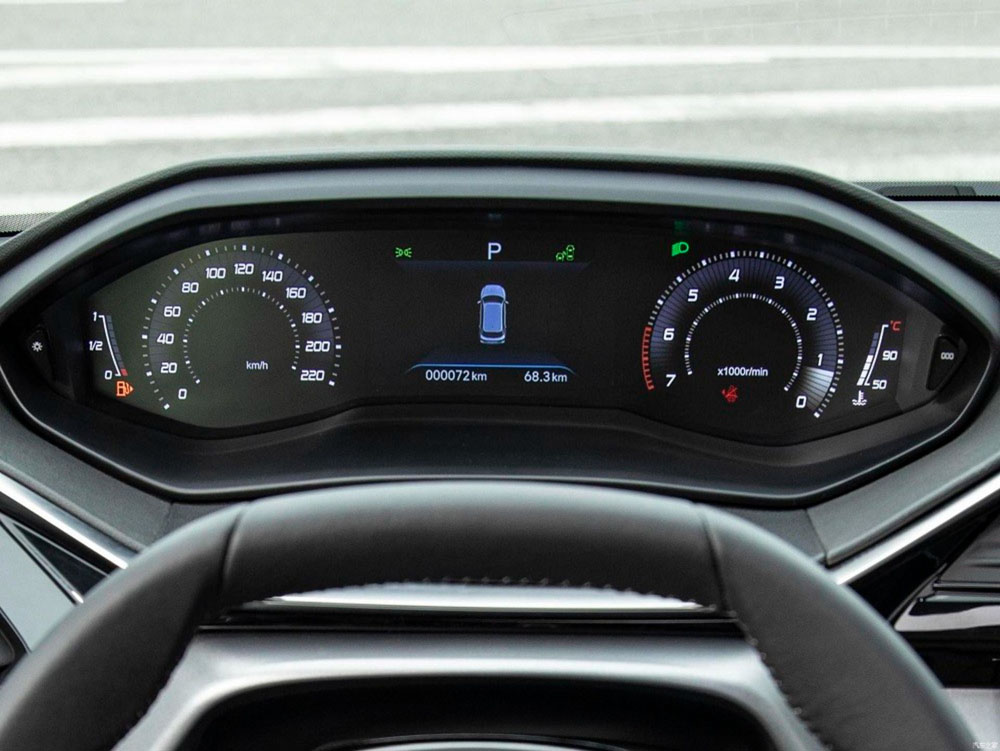 2022 Peugeot 408 Sedan 12 Motor16