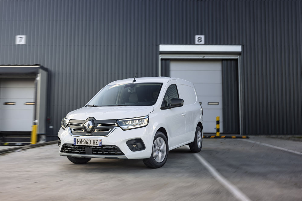 Más de 40.000 euros cuesta el nuevo Renault Kangoo Furgón eléctrico 10 Motor16 2022 Renault Kangoo E Tech 5 1 Motor16