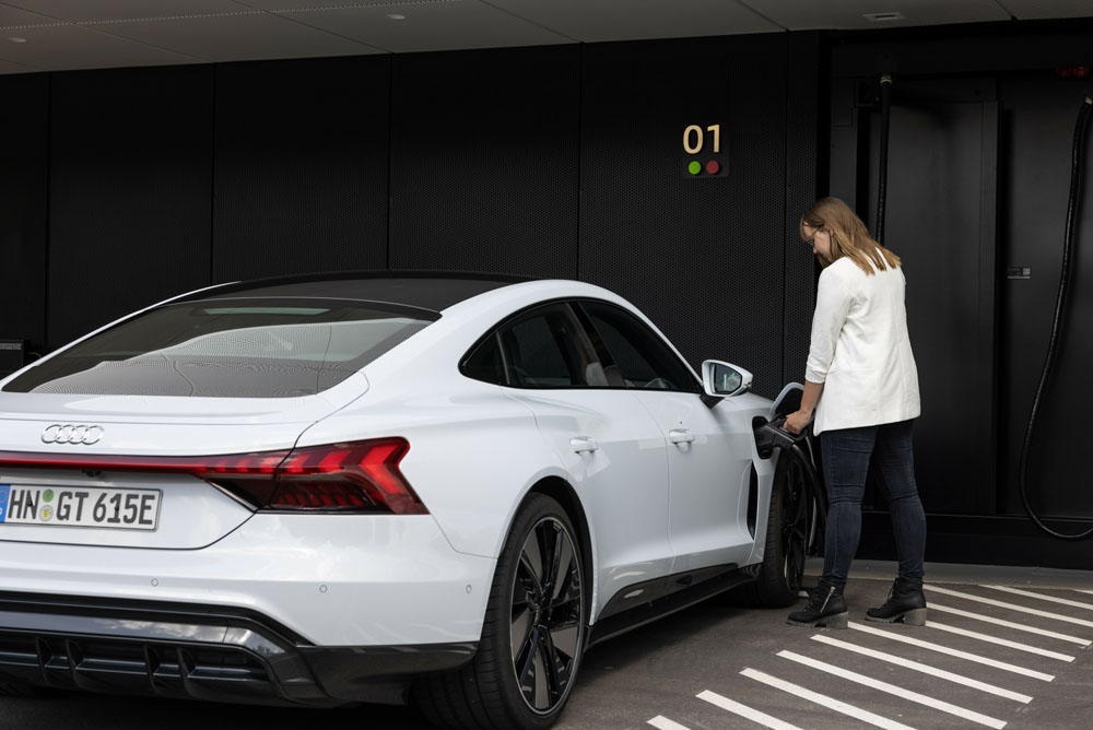 Audi charging hub. Cargar así tu eléctrico sí que es premium 14 Motor16 2022 audi charging hub nuremberg 37 Motor16