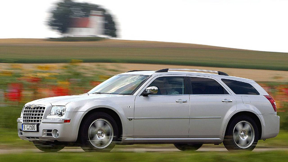 Estos coches familiares cuestan menos de 10.000 euros 8 Motor16 Chrysler 300C