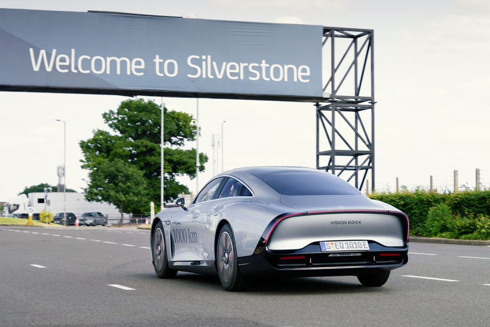 2022 mercedes eqxx silverstone 4 1 Motor16