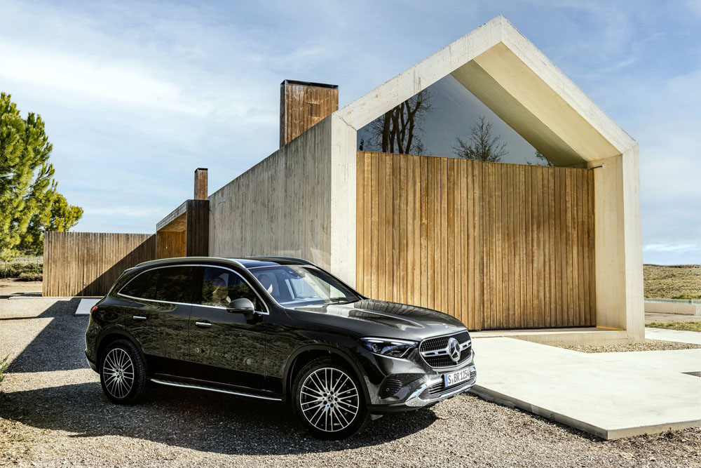 Mercedes-Benz sube un escalón con su nuevo GLC 10 Motor16 2023 Mercedes Benz GLC 18 Motor16