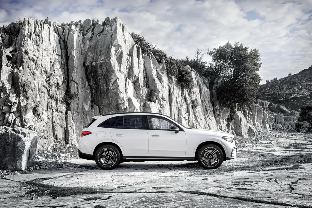 Mercedes-Benz GLC. El nuevo ya está a la venta en España 14 Motor16 2023 Mercedes Benz GLC 42 Motor16