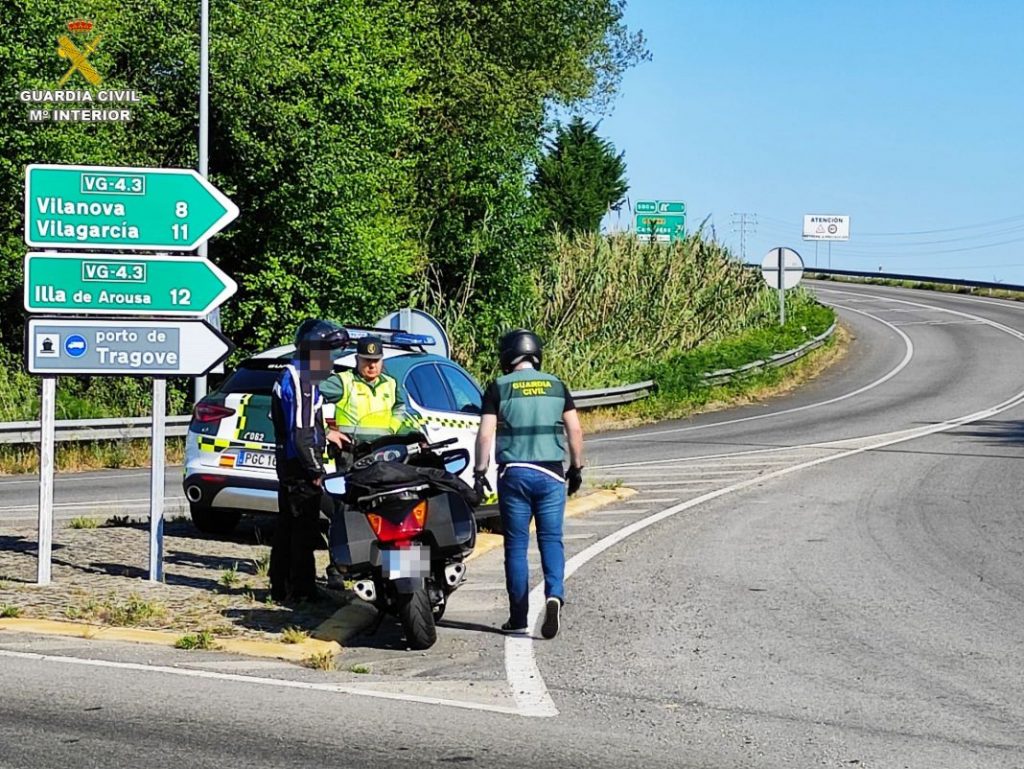 La DGT confirma: 34 motos camufladas de la Guardia Civil patrullan las carreteras este verano 4 Motor16 Motos camufladas