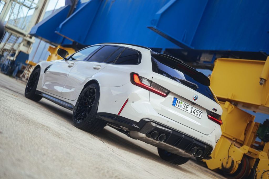 BMW M3 Touring 4 Motor16