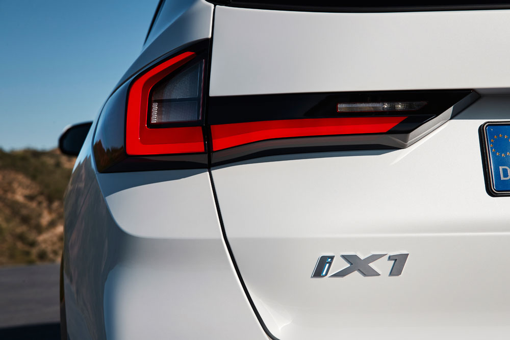 El nuevo BMW X1, a partir de 40.900 euros 7 Motor16 BMW iX1 2 Motor16