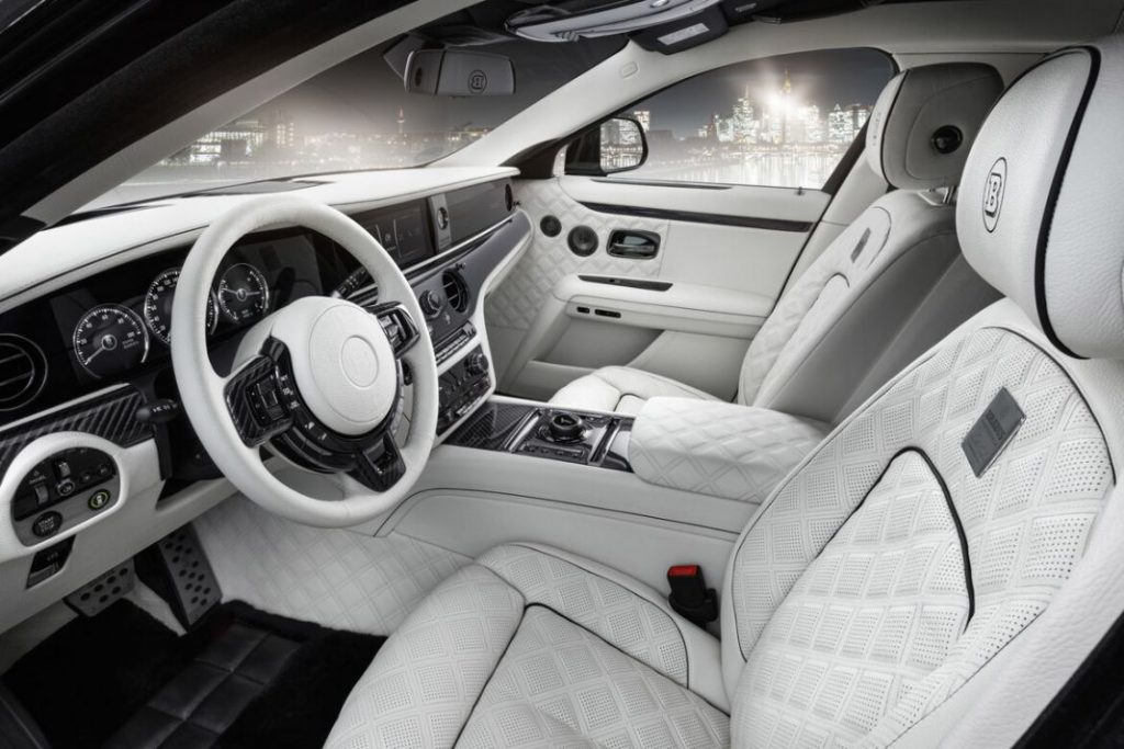 Brabus 700 Rolls-Royce Ghost. Un auténtico icono del lujo 5 Motor16 BRABUS 700 based on Rolls Royce Ghost Extended Outdoor klein 31 1170x780 1 Motor16