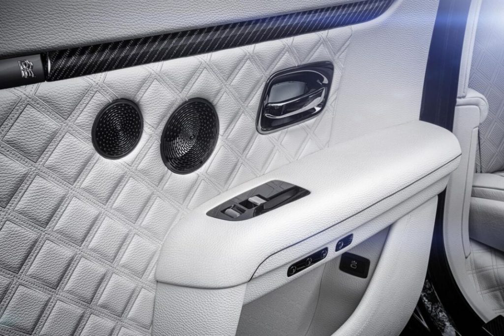 Brabus 700 Rolls-Royce Ghost. Un auténtico icono del lujo 11 Motor16 BRABUS 700 based on Rolls Royce Ghost Extended Outdoor klein 42 1170x780 1 Motor16