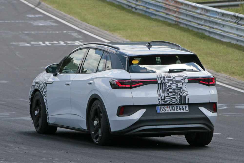 El Cupra Tavascan ya está en Nürburgring 14 Motor16 Cupra Tavascan mule 12 Motor16