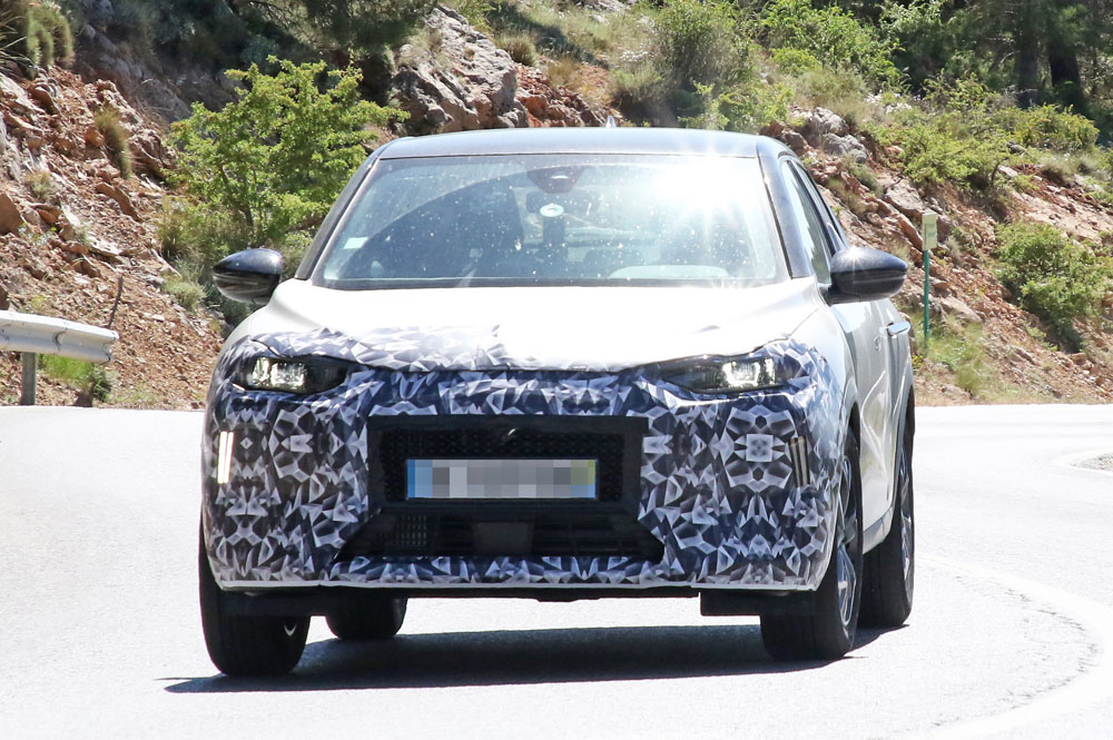 Se preparan cambios en el DS 3 Crossback 17 Motor16 DS3 Crossback facelift 2 Motor16