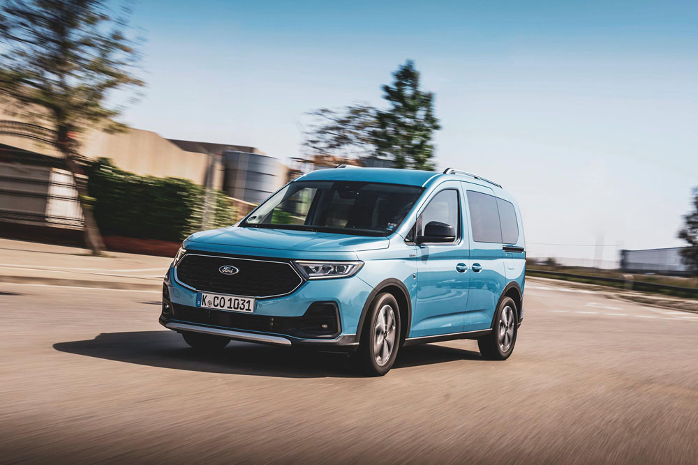 FORD TOURNEO CONNECT 7 Motor16