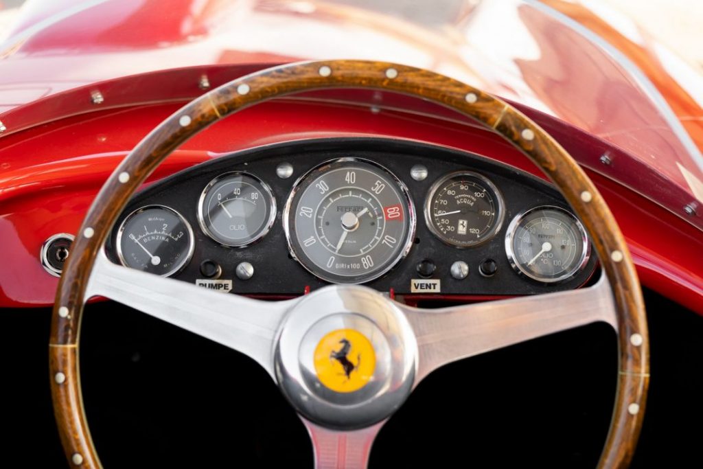El mejor Ferrari de la historia a subasta: 410 Sport Spider, por más de 25 millones 16 Motor16 Ferrari 410 Sport Spider 10 1 Motor16