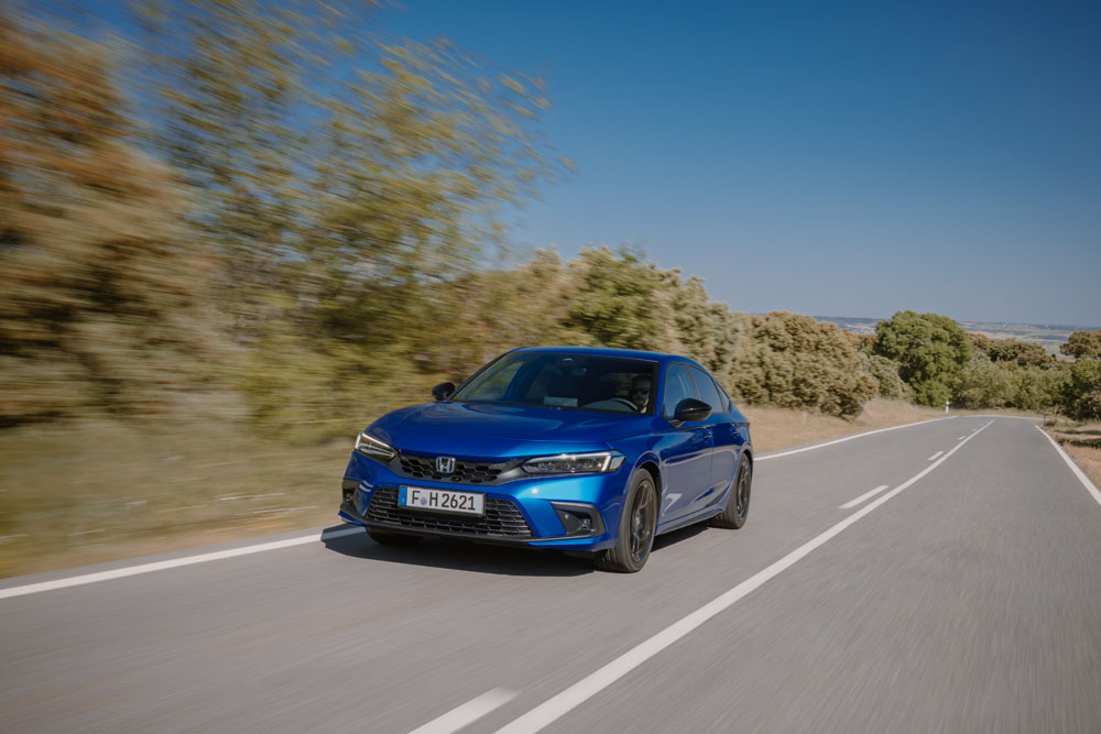 Conducimos el nuevo Honda Civic e:HEV. Híbrido pero con carácter 2 Motor16 HONDA CIVIC EHEV 1 Motor16