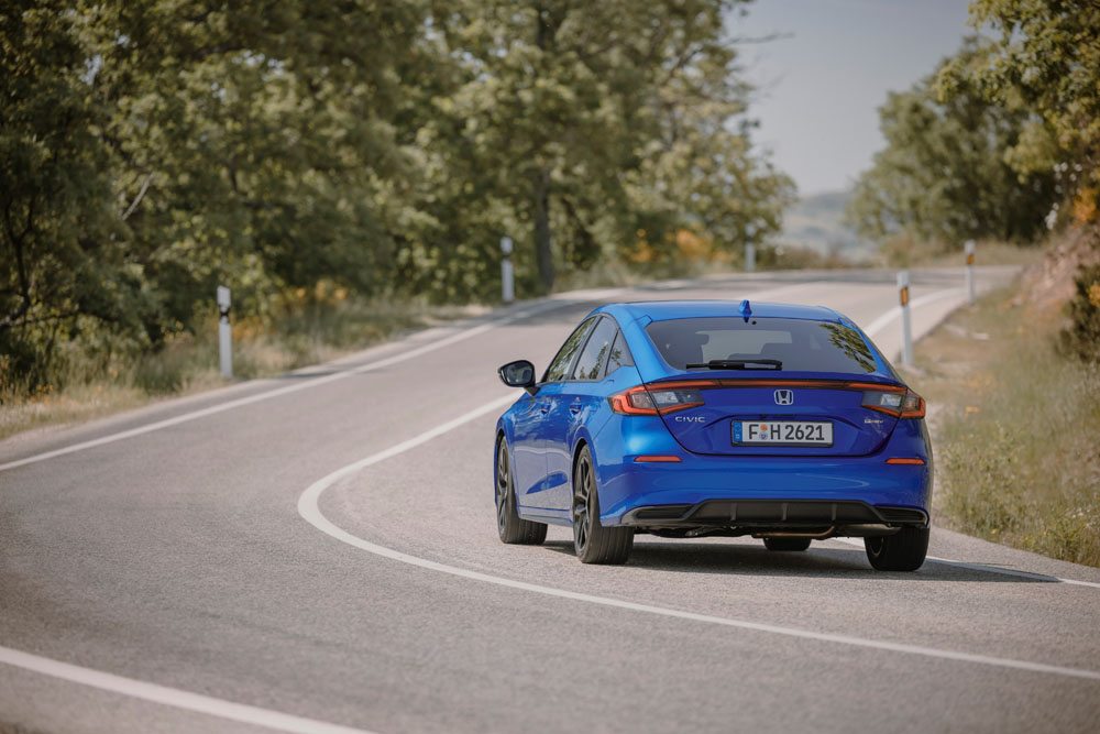 Conducimos el nuevo Honda Civic e:HEV. Híbrido pero con carácter 7 Motor16 HONDA CIVIC EHEV 6 Motor16