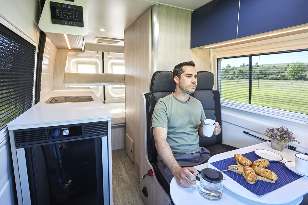 Iveco Daily Camper, mejoras en esta segunda vivienda 20 Motor16 Iveco Daily Camper 19 Motor16